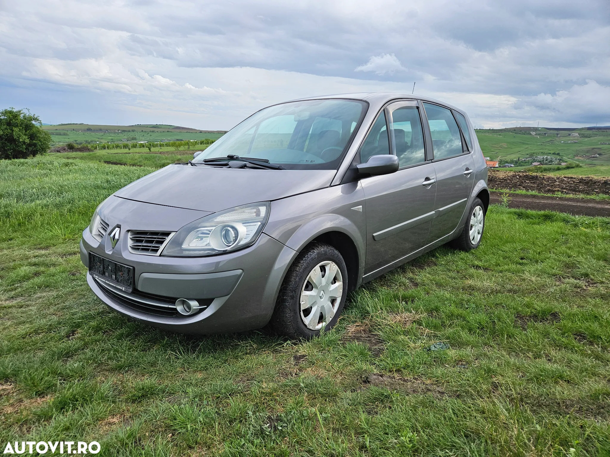Renault Scenic 1.4 16V Authentique - 2