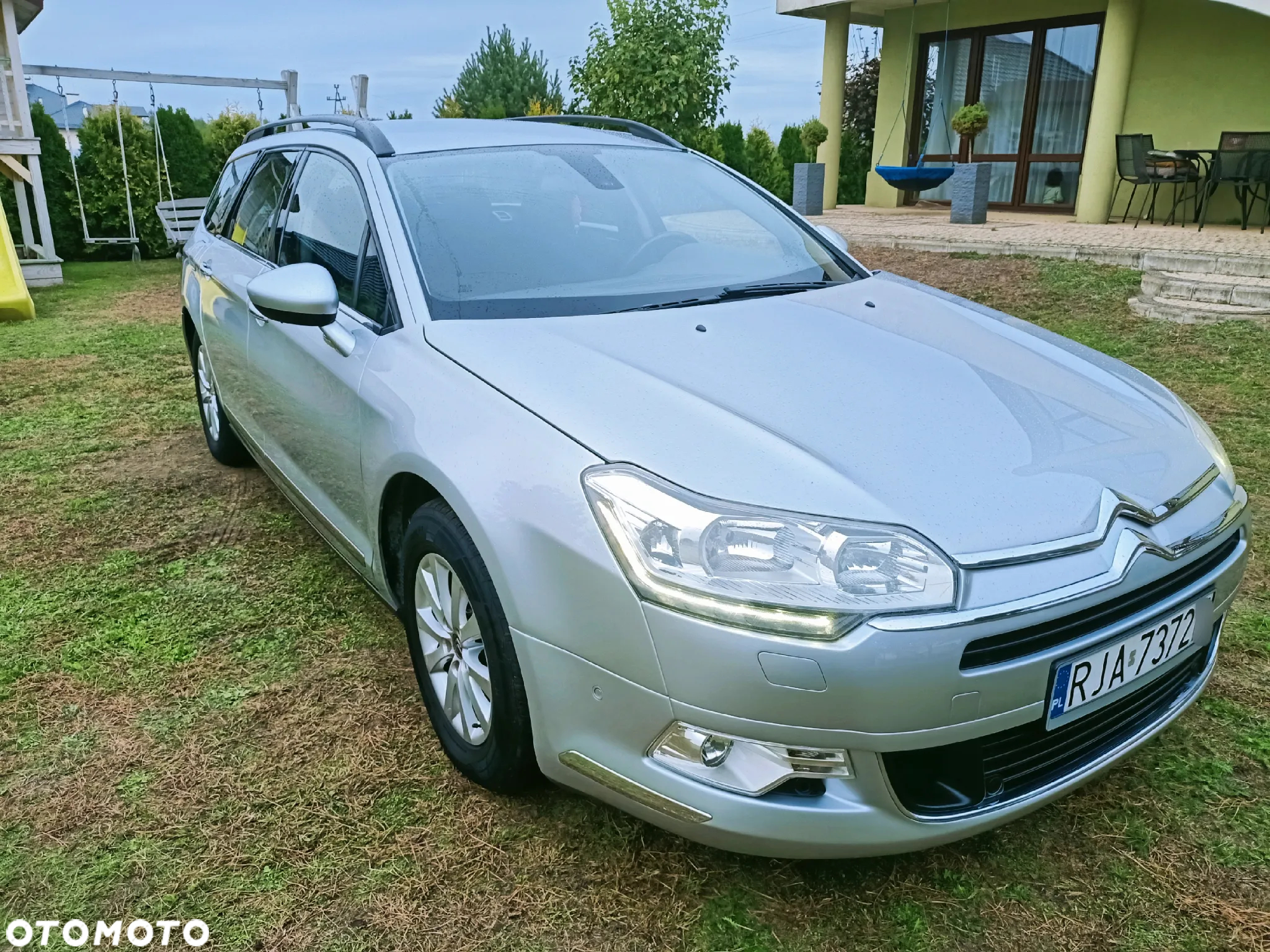 Citroën C5 Tourer e-HDi 115 EGS6 FAP Tendance - 2