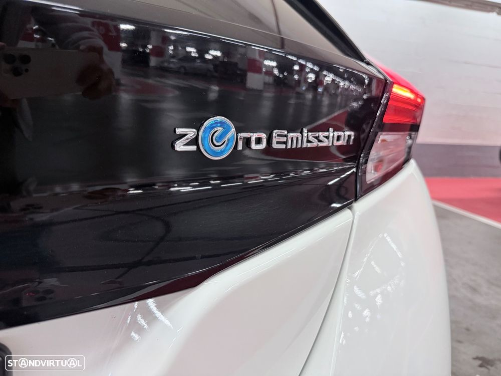 Nissan Leaf - 16