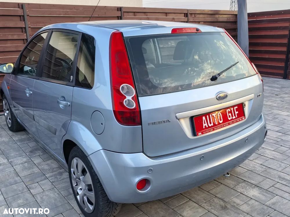 Ford Fiesta - 8