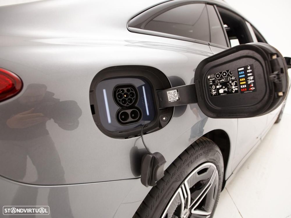 Mercedes-Benz EQE 350 4Matic AMG Line - 14