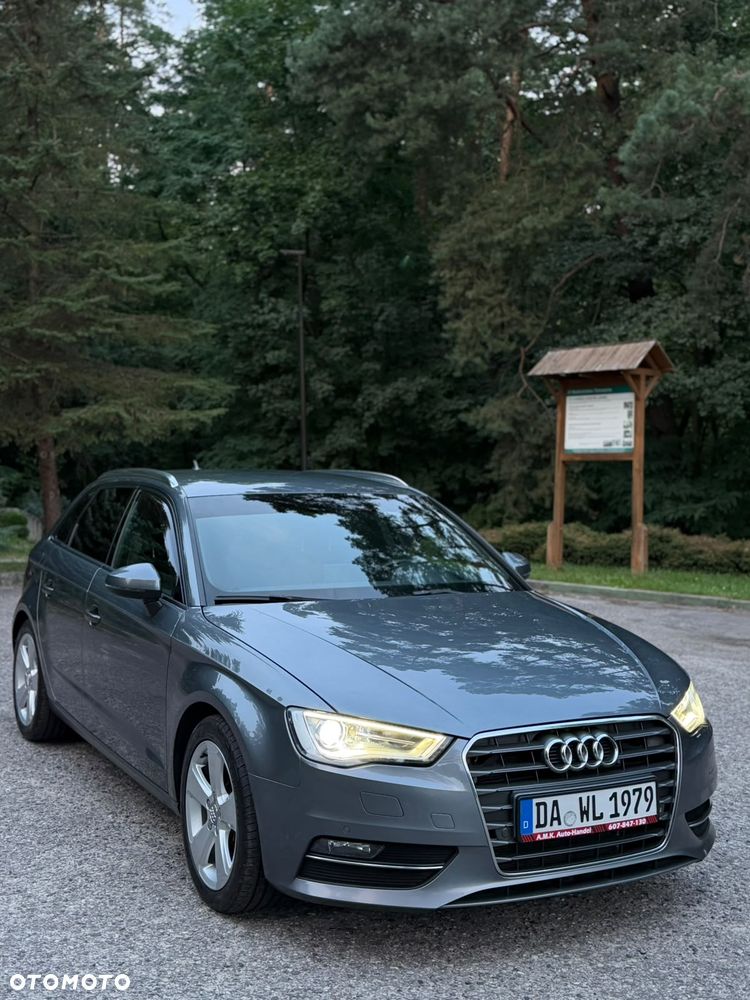 Audi A3 Sportback - 8