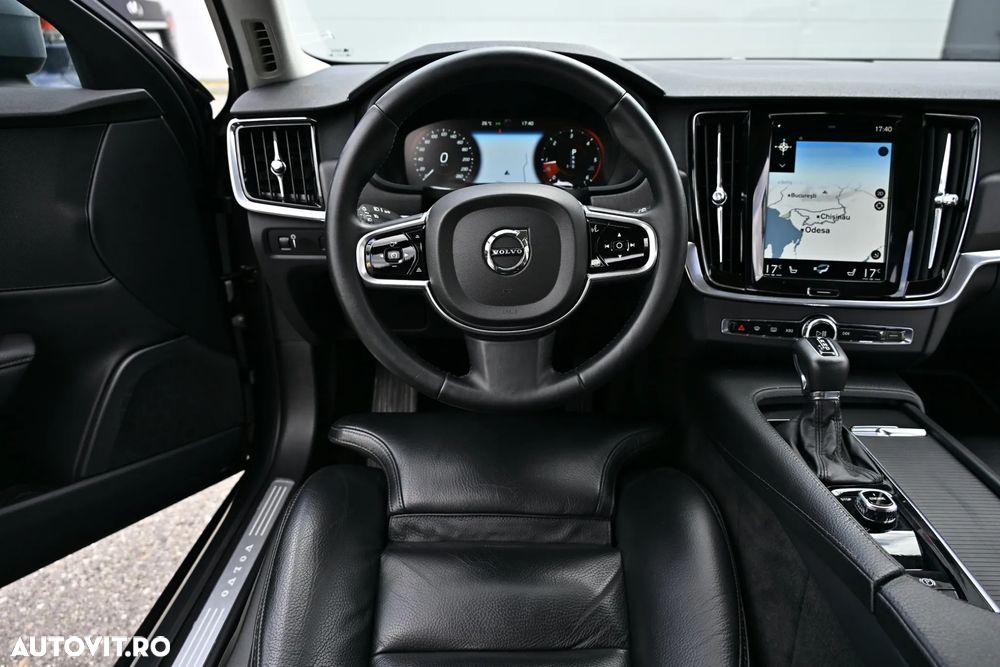 Volvo V90 - 13