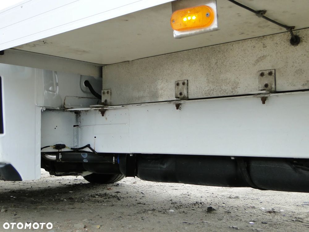 Ford Transit - 31