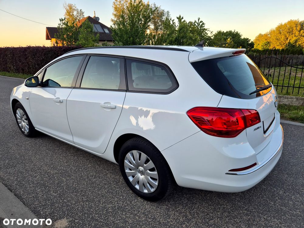 Opel Astra 1.6 Style - 10