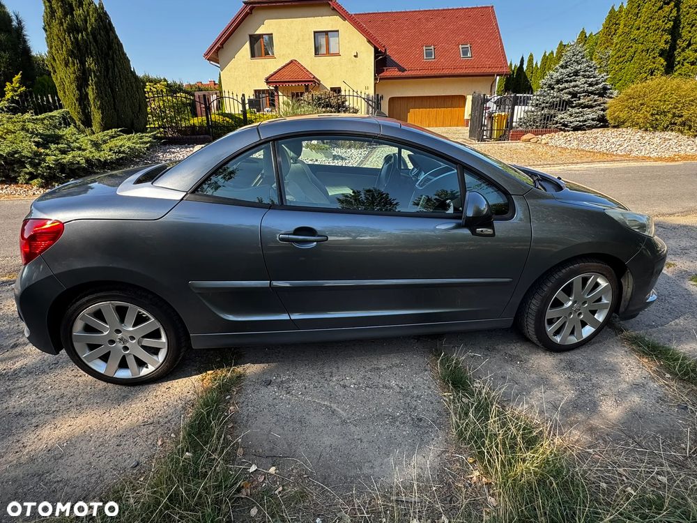 Peugeot 207 CC - 4