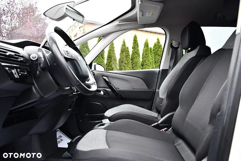 Citroën C4 SpaceTourer Grand 1.6 BlueHDi Shine S&S EAT6 - 10