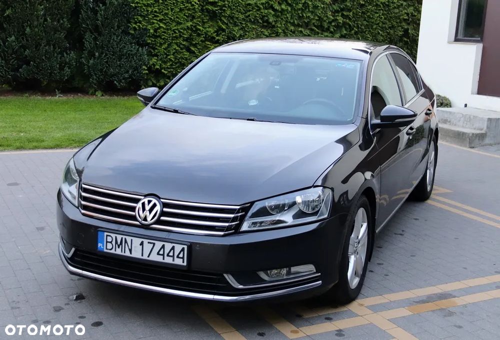 Volkswagen Passat 1.8 TSI Comfortline - 2