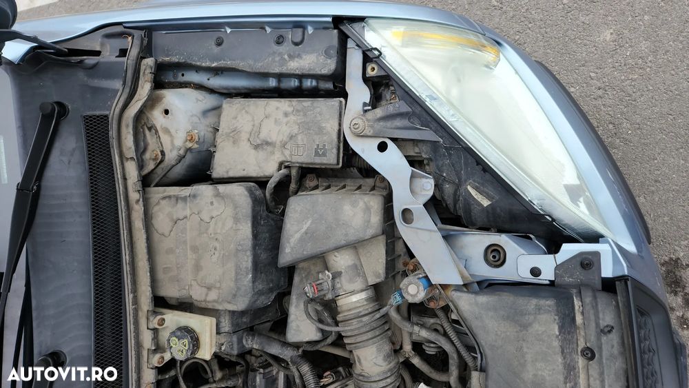 Ford Focus 1.6i Comfort - 32