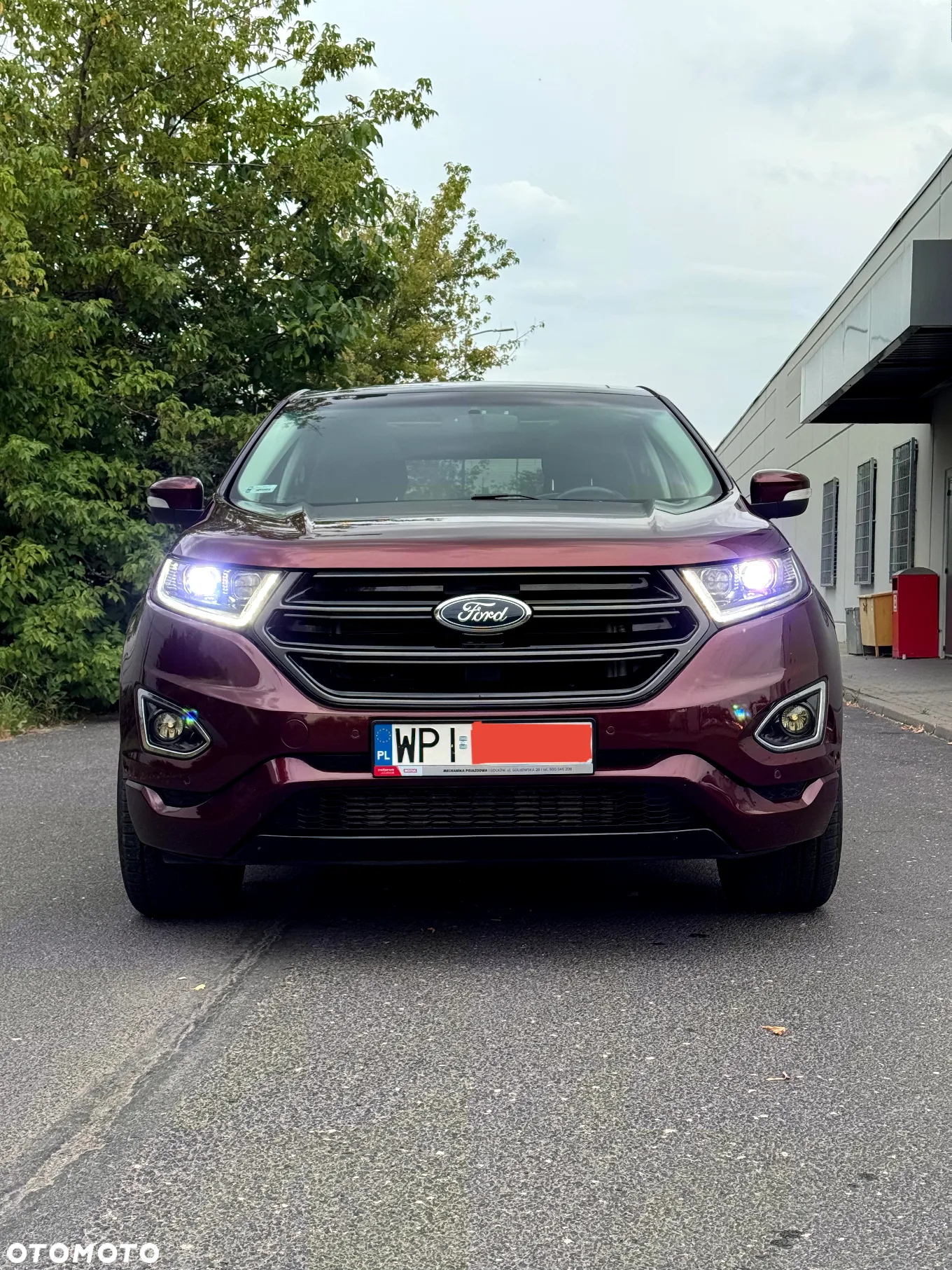 Ford Edge - 2