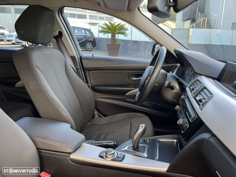 BMW 320 d Touring Aut. M Sport - 55