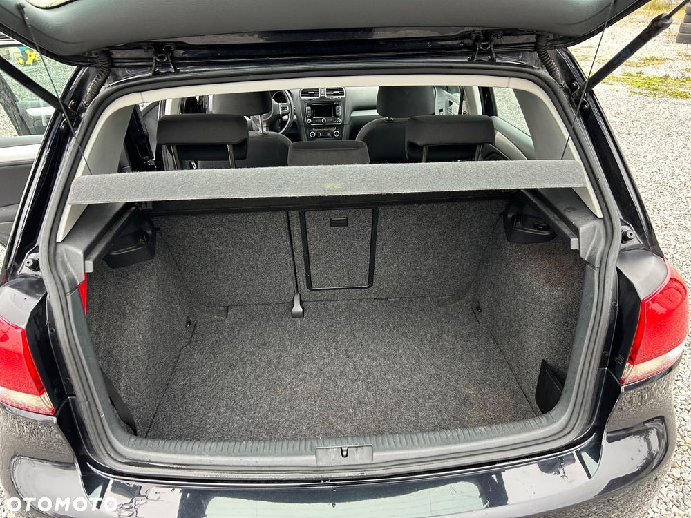 Volkswagen Golf - 12