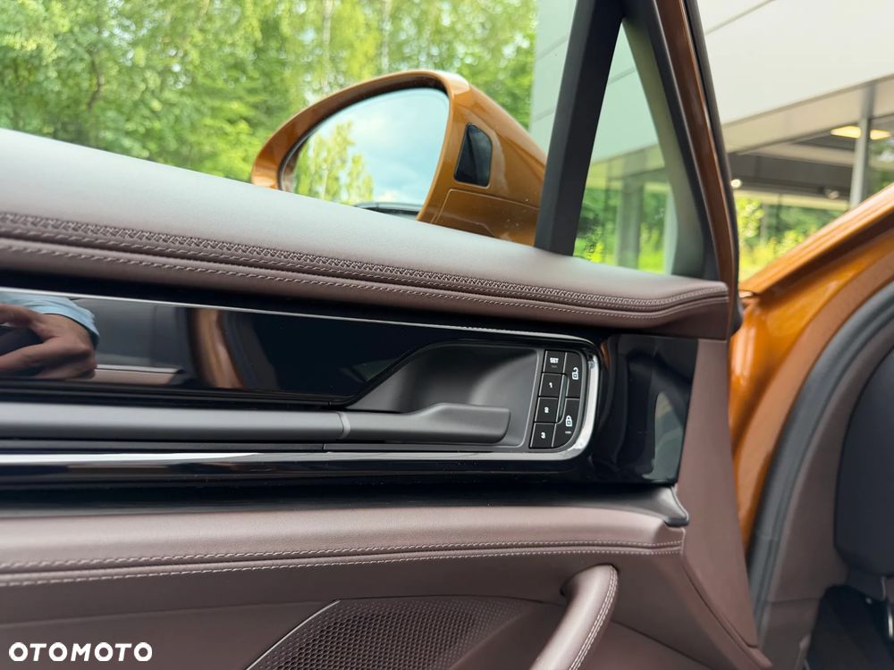 Porsche Panamera 4 - 17