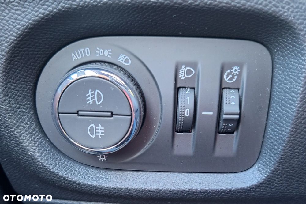 Opel Corsa Electric GS - 23