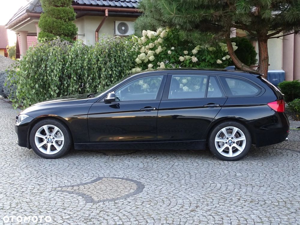 BMW Seria 3 - 36