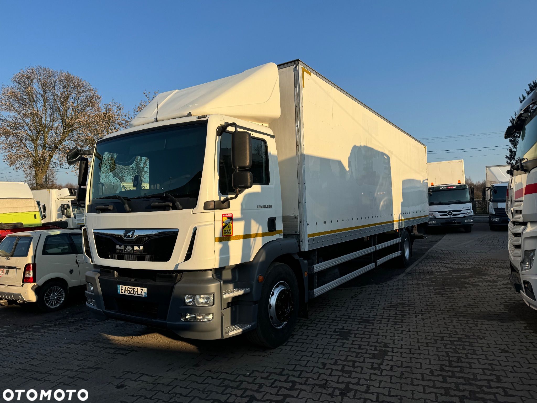 MAN TGM 18-290 Winda / KONTENER 9.40 - 1
