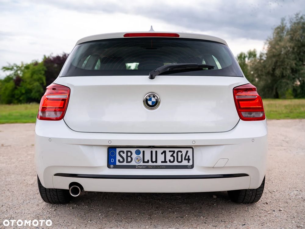 BMW Seria 1 116d Sport Line - 12