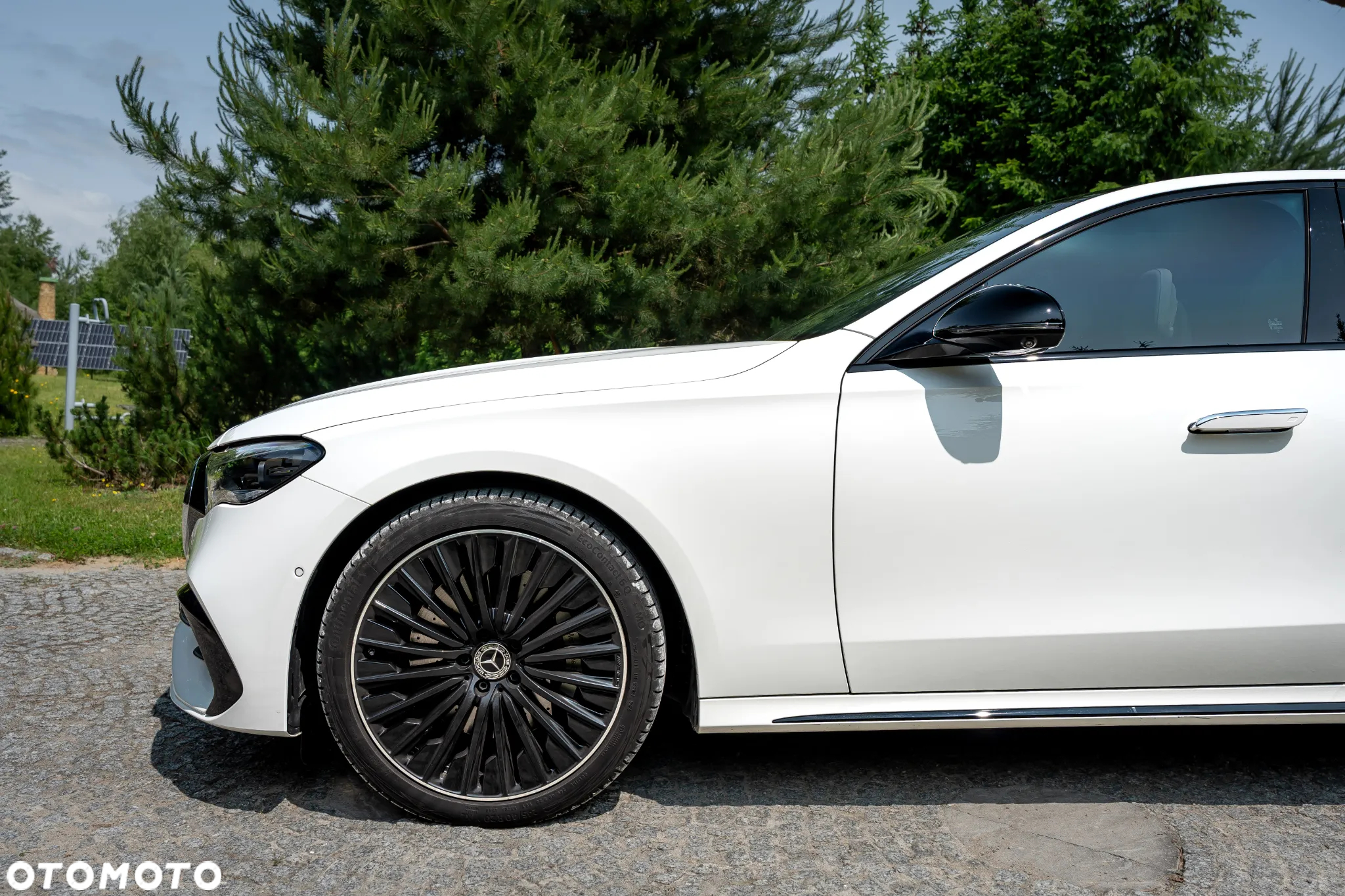 Mercedes-Benz Klasa E 220 d 4-Matic Exclusive - 9