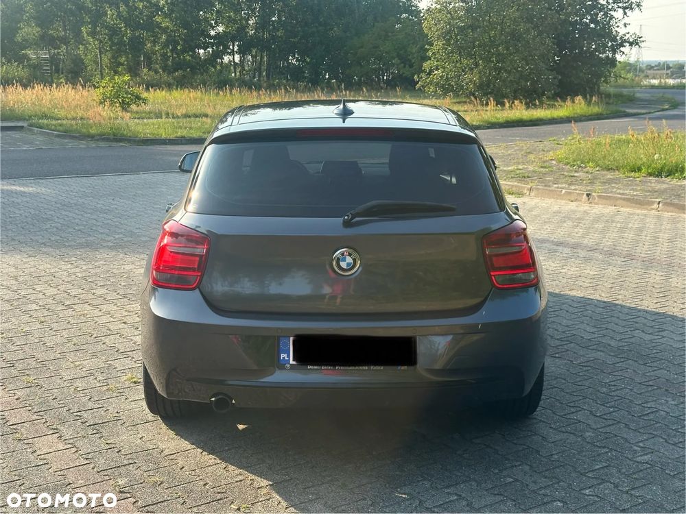 BMW Seria 1 118d Sport Line - 8