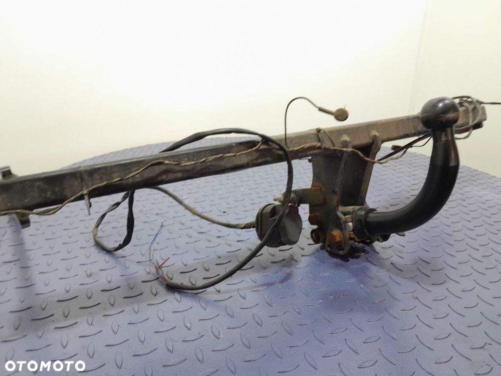FORD FOCUS MK2 HB 5D LIFT HAK DO PRZYCZEPY WYPINANY ZŁĄCZE 7PIN C44A - 3