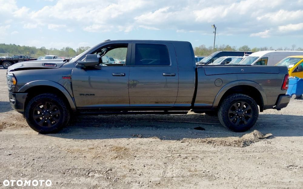 RAM 2500 - 4