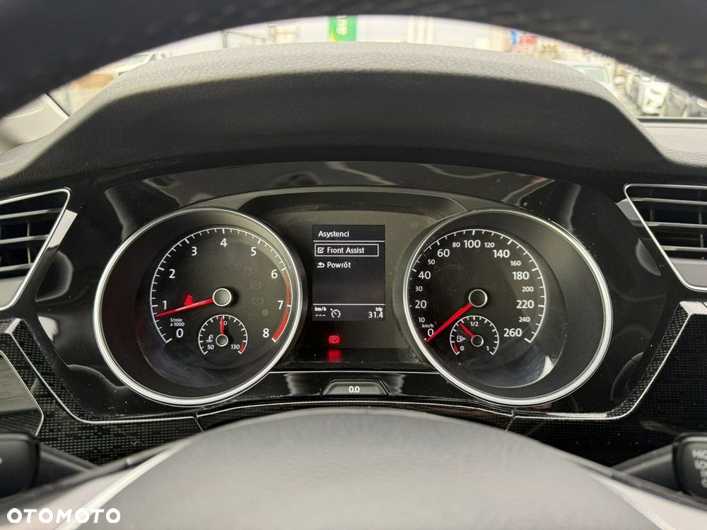 Volkswagen Touran 1.4 TSI (BlueMotion Technology) SOUND - 19