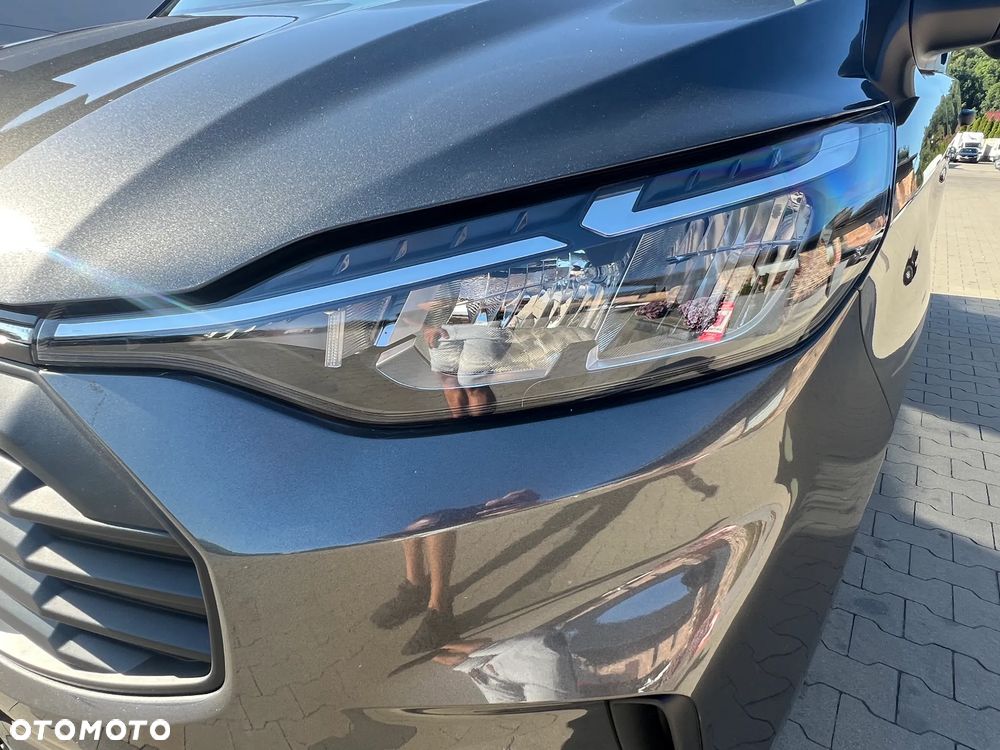 Ford Tansit Custom - 38