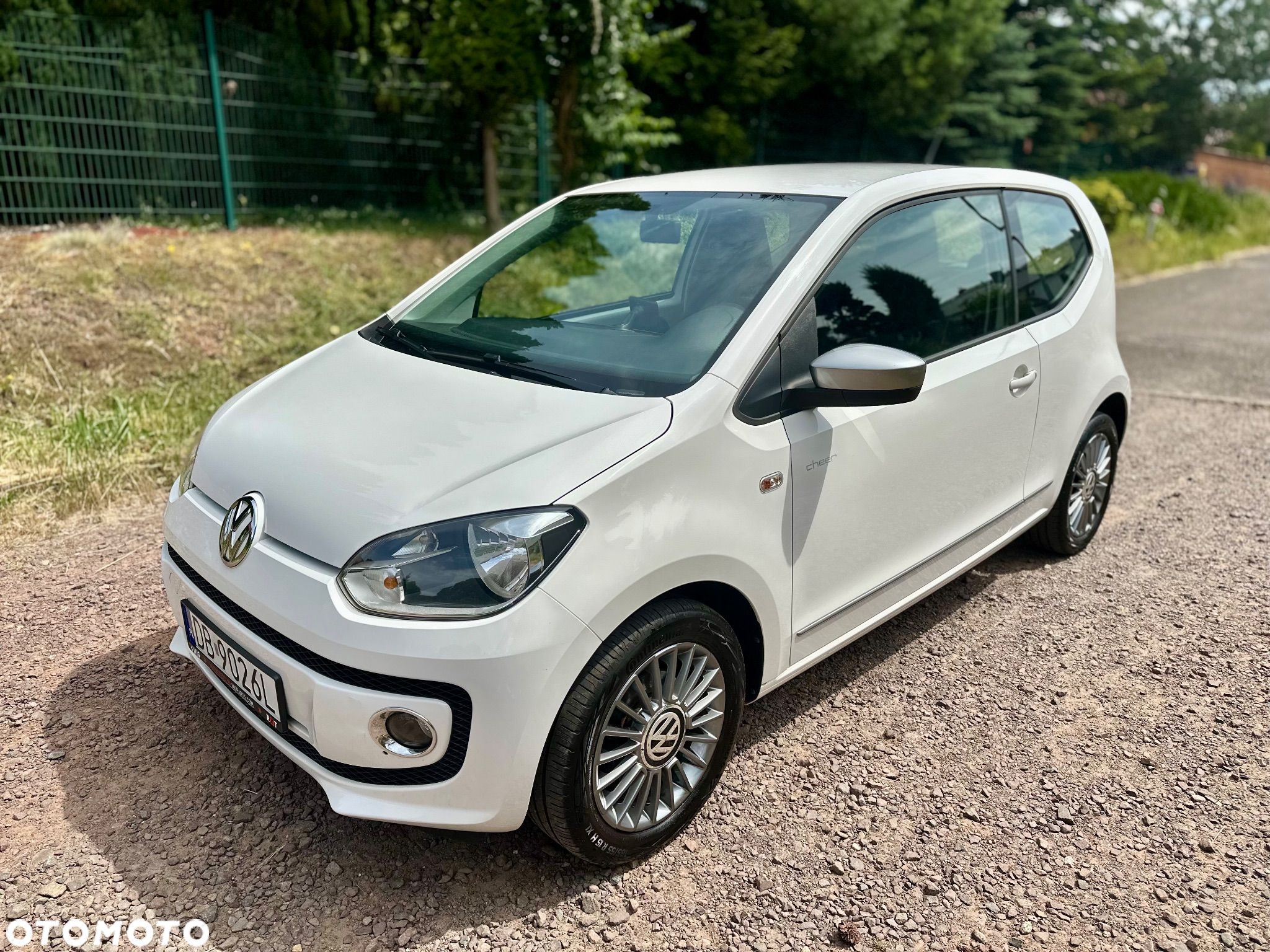 Volkswagen up! cheer - 1