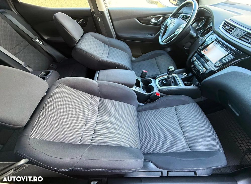 Nissan Qashqai 1.6 DCI 4 x 4 DPF Start/Stop 360 - 21