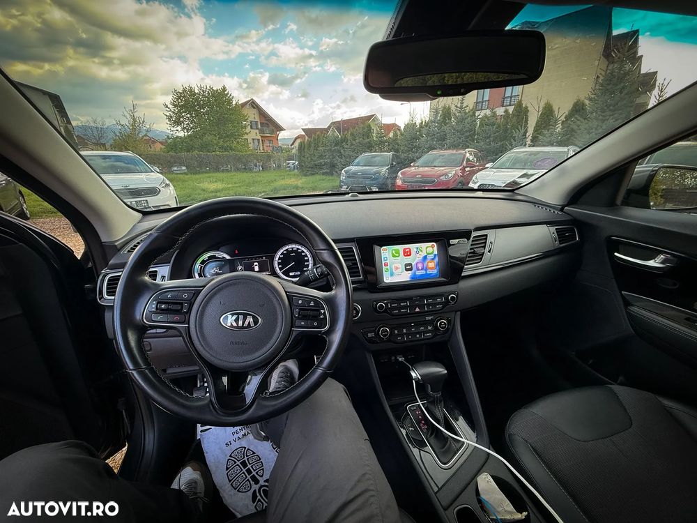 Kia Niro 1.6 GDI 2WD Aut. Edition 7 - 11