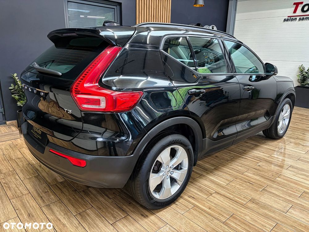Volvo XC 40 T3 Momentum - 7