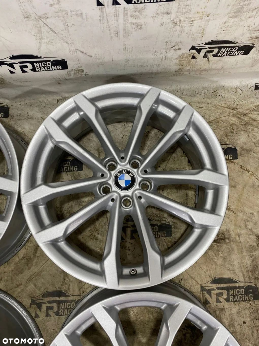 FELGI ALUMINIOWE 19 7,5 BMW 6877325 IDEALNE - 5