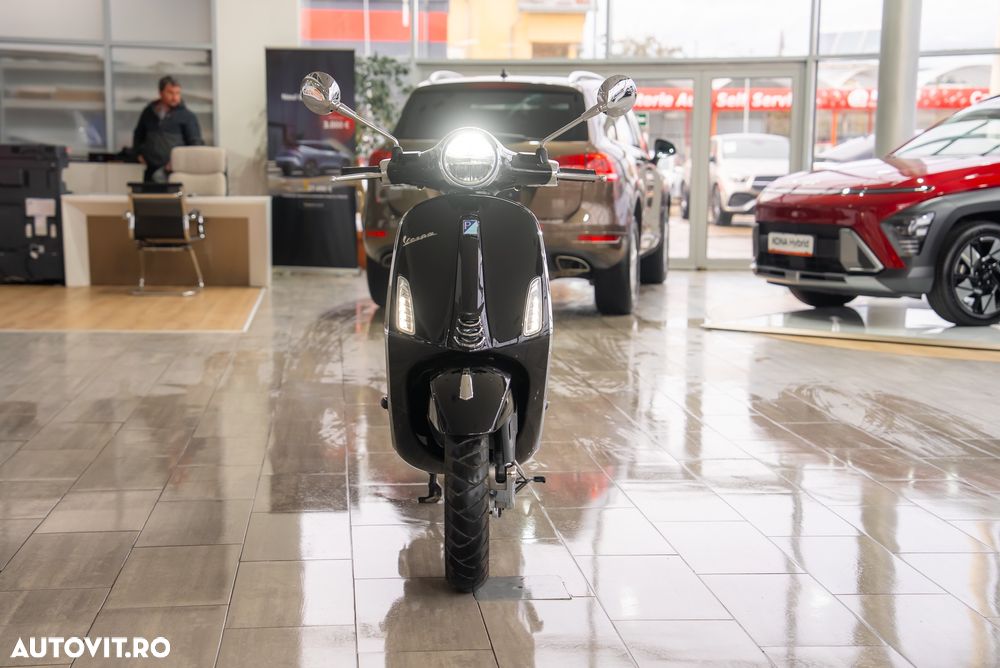Piaggio Vespa - 3