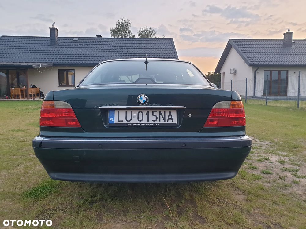 BMW Seria 7 - 4