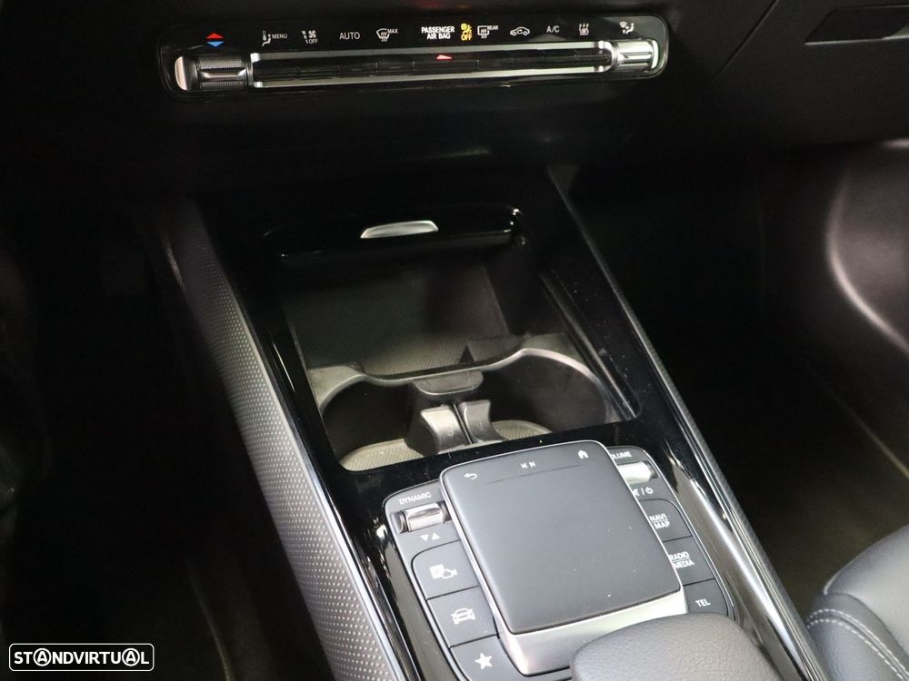 Mercedes-Benz GLA 250 e Style - 20