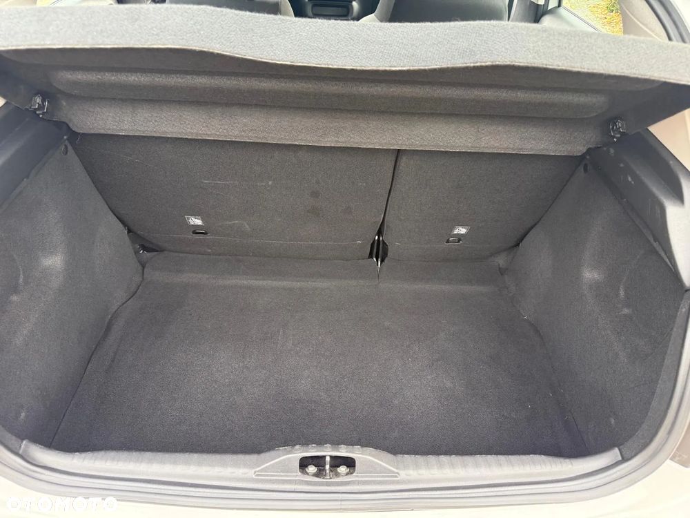 Citroën C3 1.2 PureTech C-Series - 17