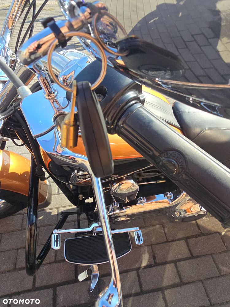 Harley-Davidson Softail Heritage Classic - 17