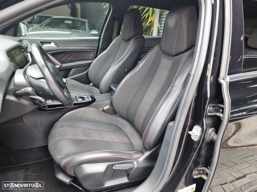 Peugeot 308 1.2 PureTech GT Line - 3