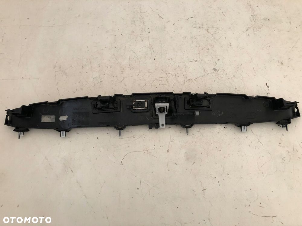 RANGE ROVER EVOQUE L551 LISTWA KLAPY BLENDA LED - 4