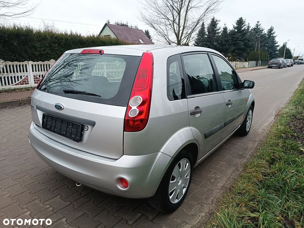 Ford Fiesta 1.4 Connection - 2