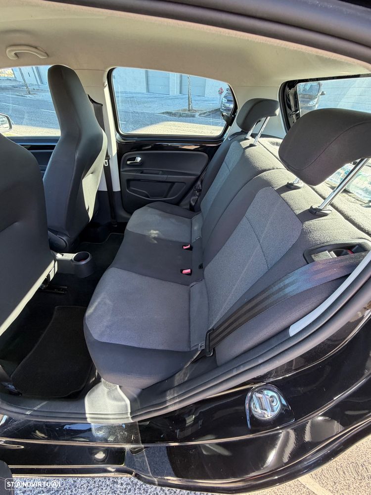 VW Up! 1.0 BlueMotion Move Auto - 9
