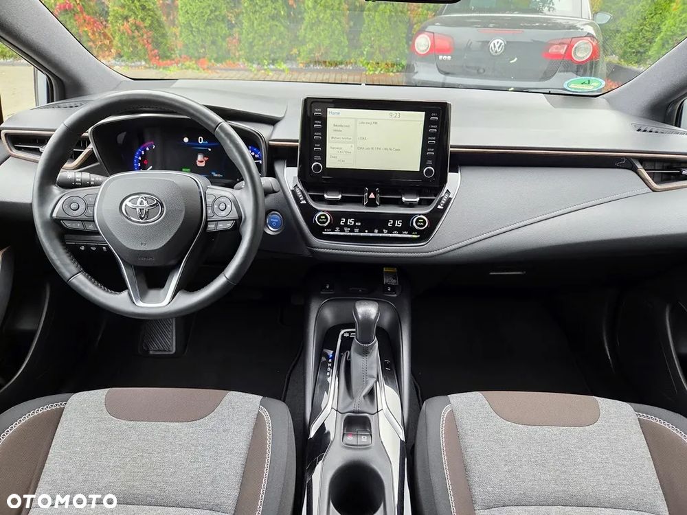 Toyota Corolla - 39