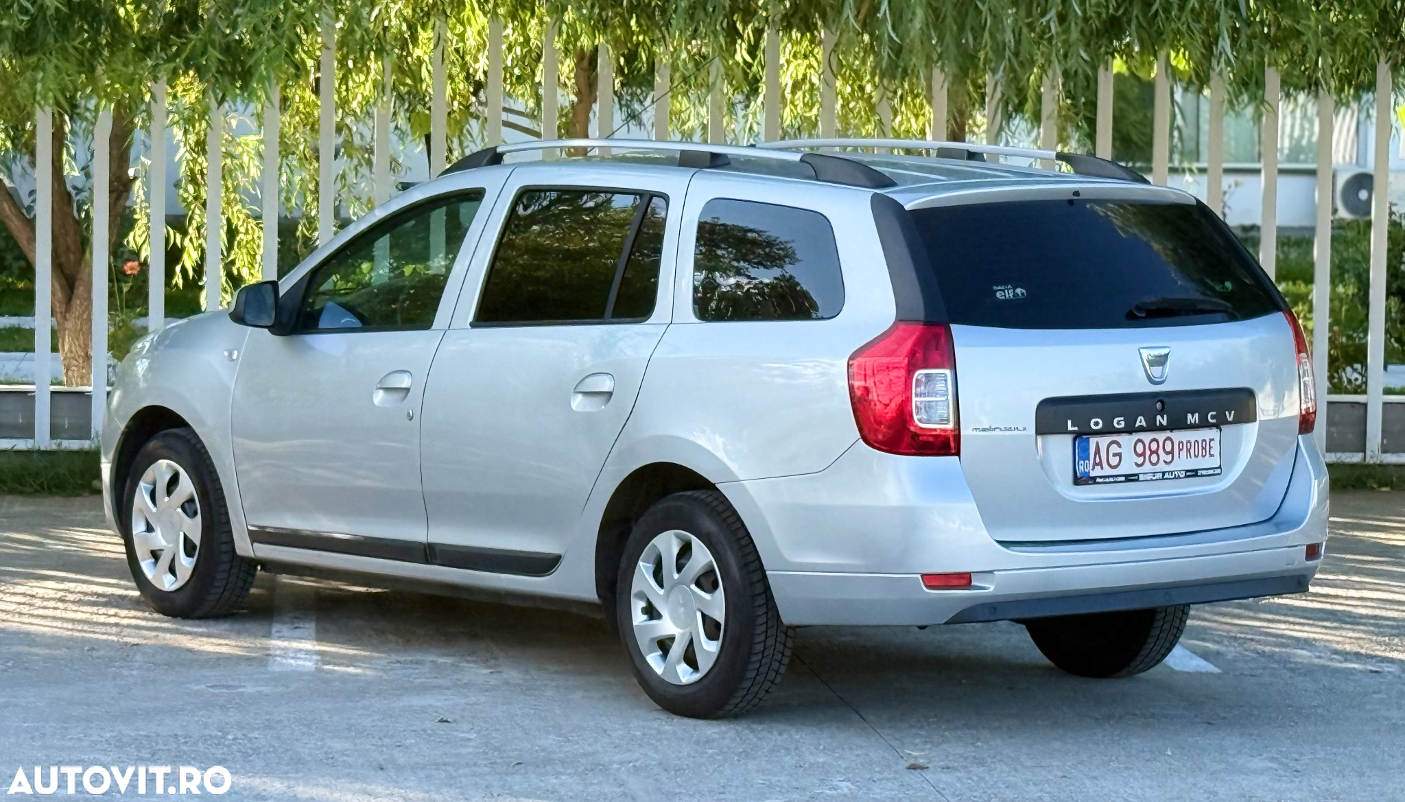 Dacia Logan 0.9 90CP Ambiance - 9