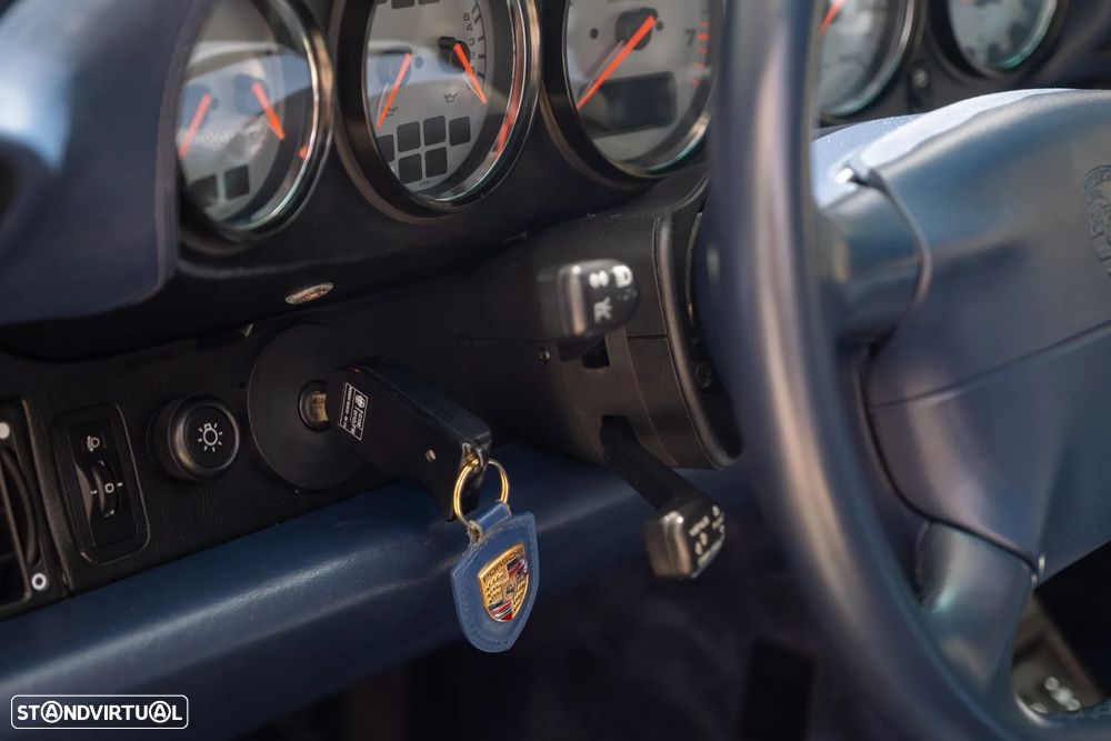 Porsche 911 (993) 3.6 Carrera 4S Turbo Look - 19