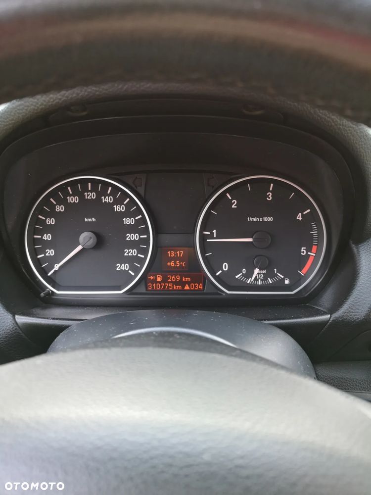 BMW Seria 1 - 12