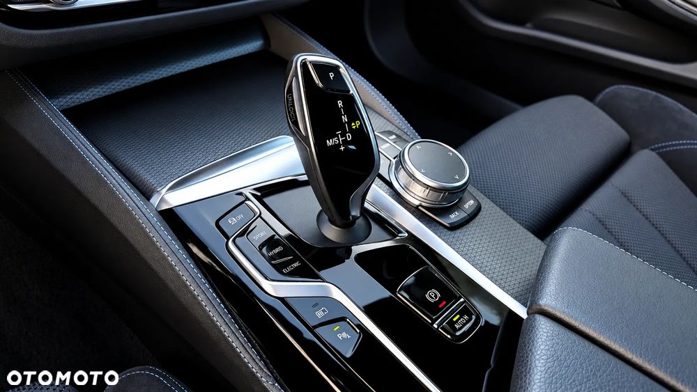 BMW Seria 5 530e M Sport Edition - 20