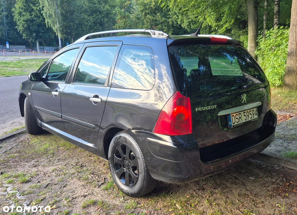 Peugeot 307 1.6 Premium - 3