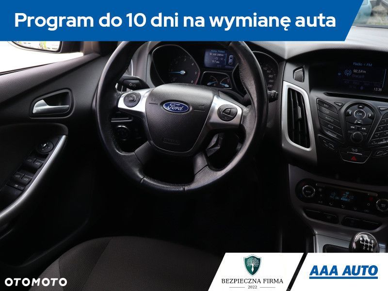 Ford Focus SW - 9