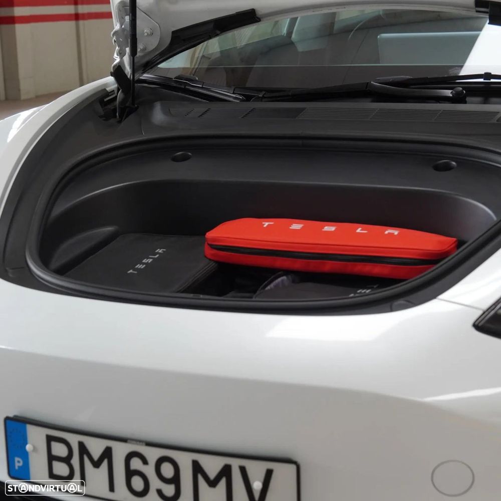Tesla Model 3 Long Range RWD - 51