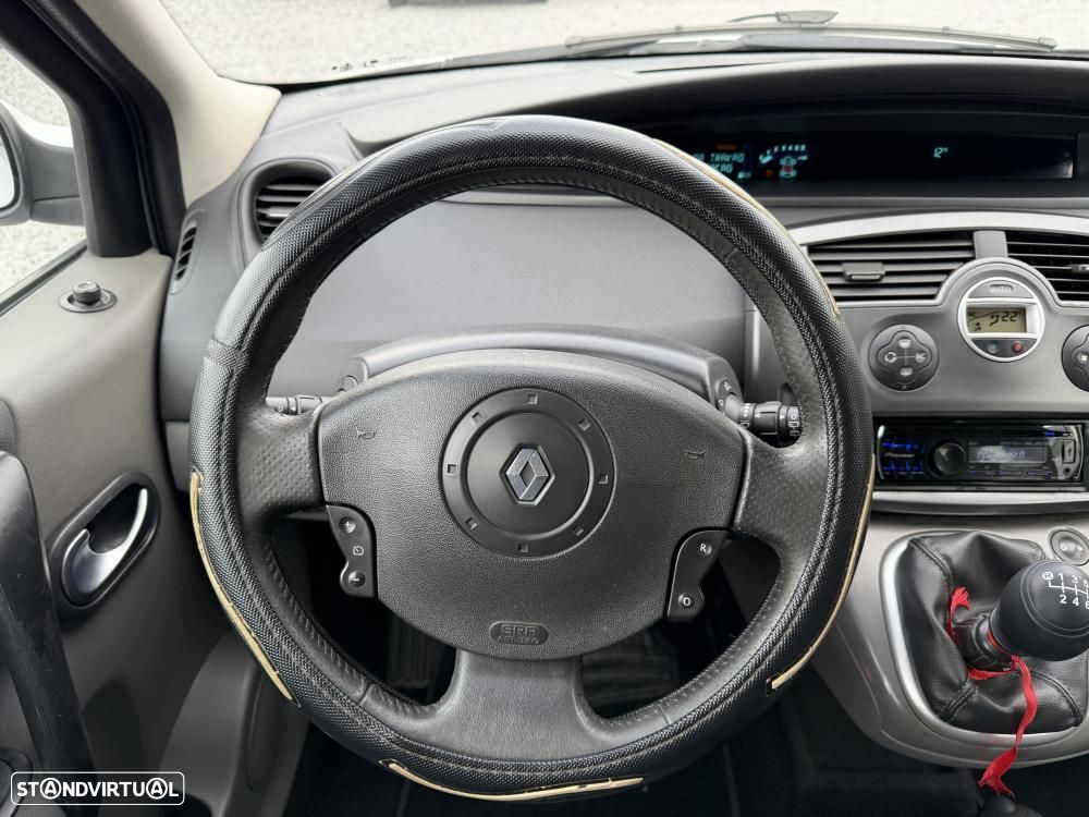 Renault Grand Scénic 1.5 dCi Dynamique S 7L. - 14